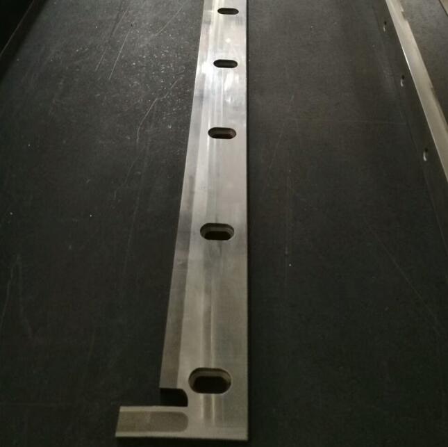 cutting knife for substrate.jpg cutting knife for substrate.jpg