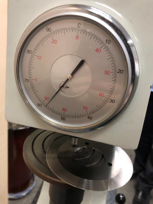 Hardness of slitting knife Hardness of slitting knife
